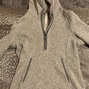 LULULEMON grey 1/2 zip hoodie